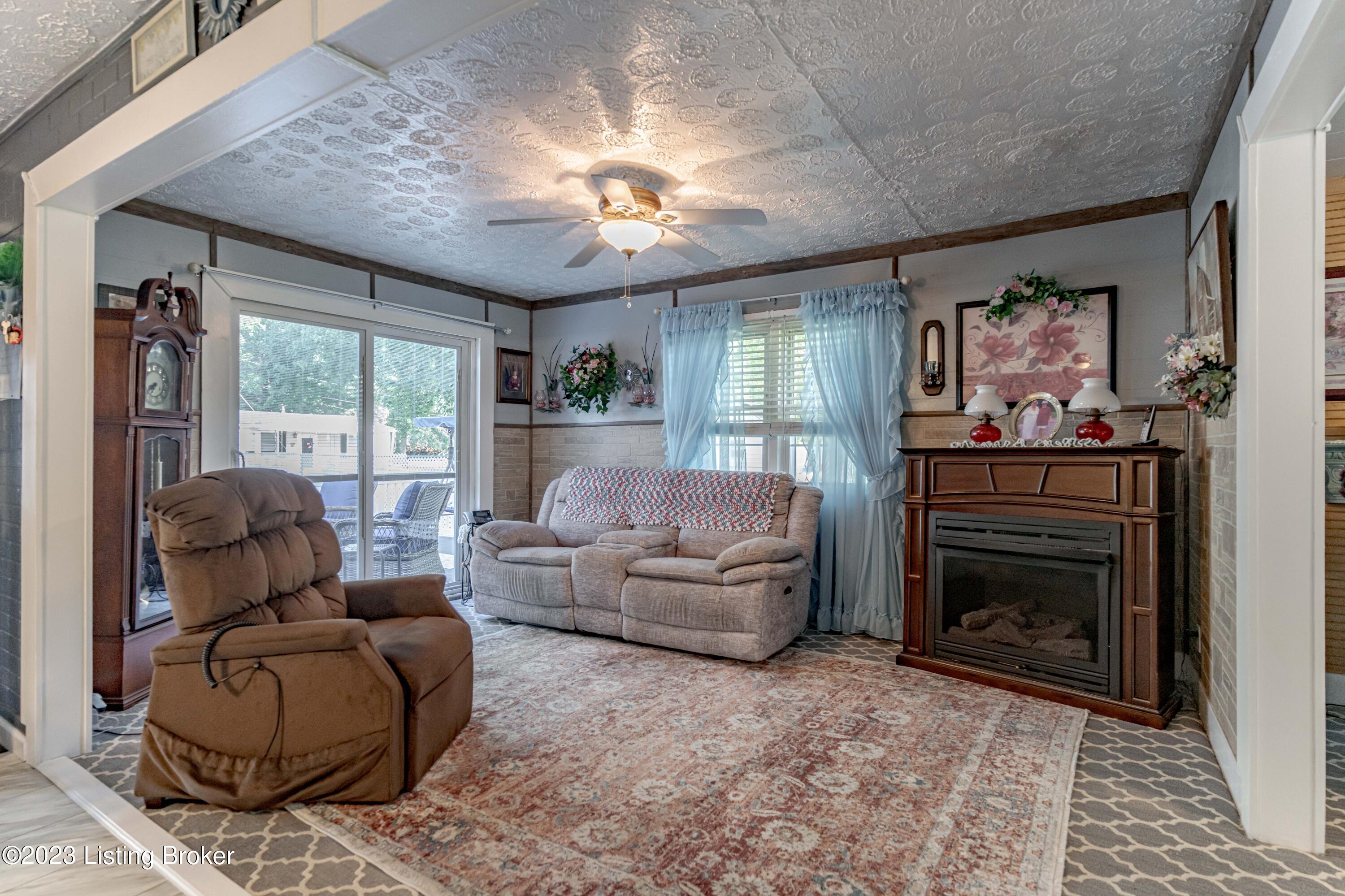 2963 Coral Ridge Road Brooks, KY 40109 - Photo 11 of 37 DSC08911