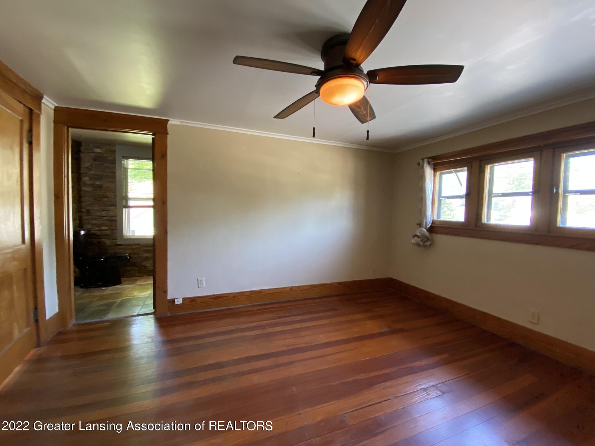 1365 Haslett Road Haslett, MI 48840 - Photo 23 of 43 IMG_0423
