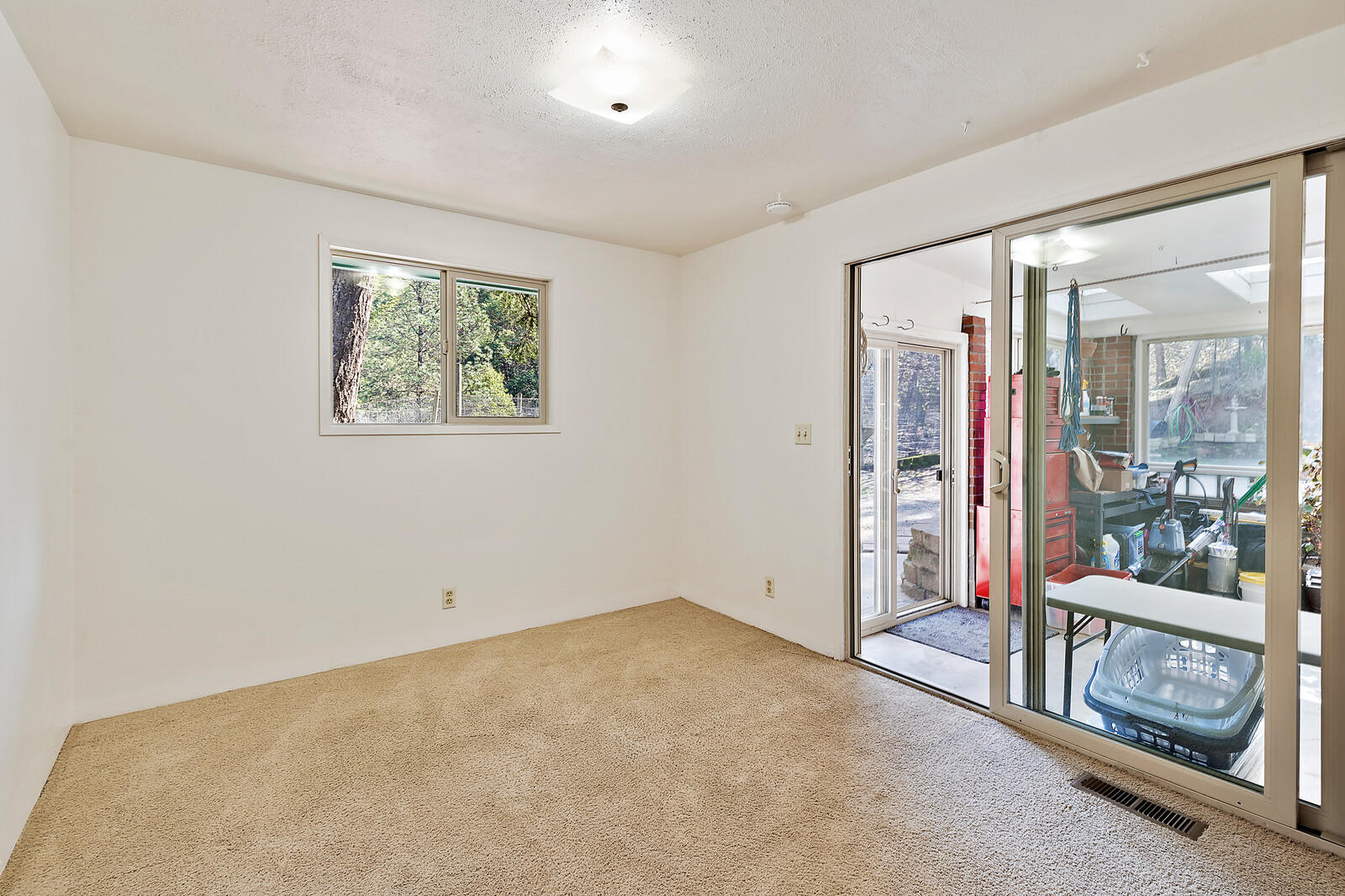 2135 Knowles Road Medford, OR 97501 - Photo 33 of 55 36_KR_36_mls