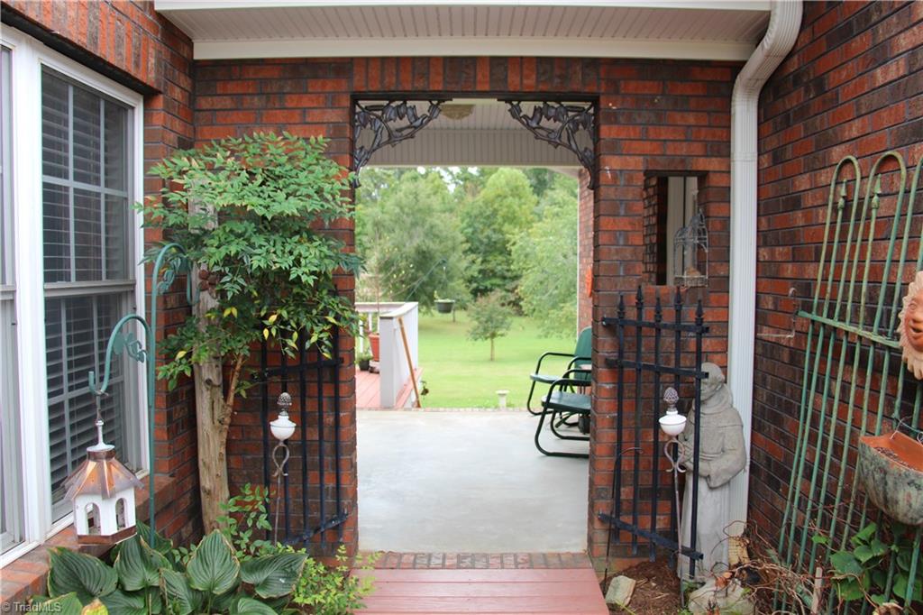 3760 Iron Works Road Reidsville, NC 27320 - Photo 5 of 45