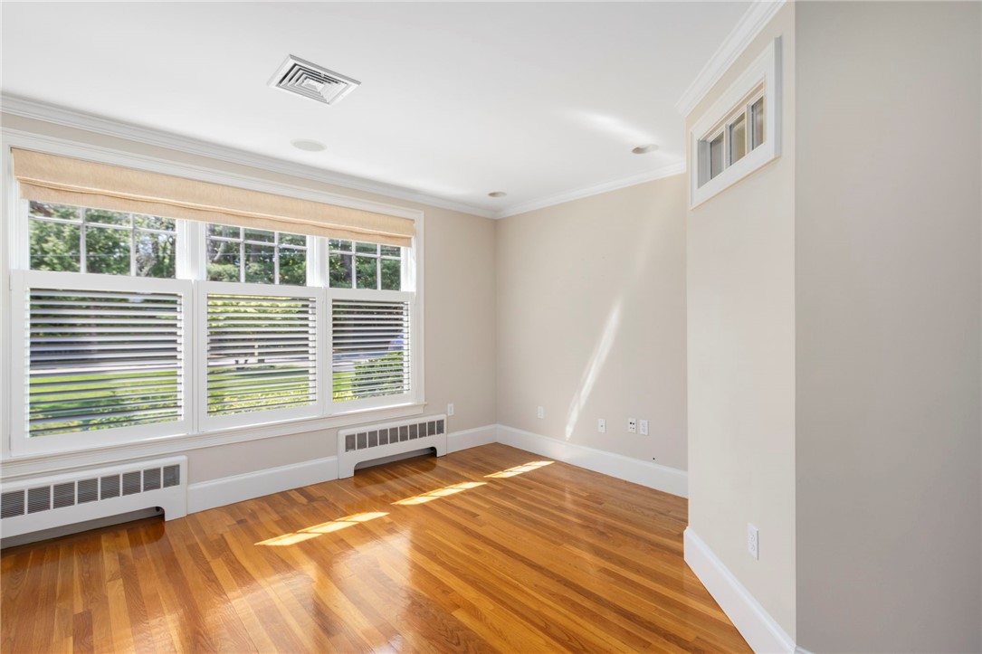 29 Riverside Drive Barrington, RI 02806 - Photo 29 of 37