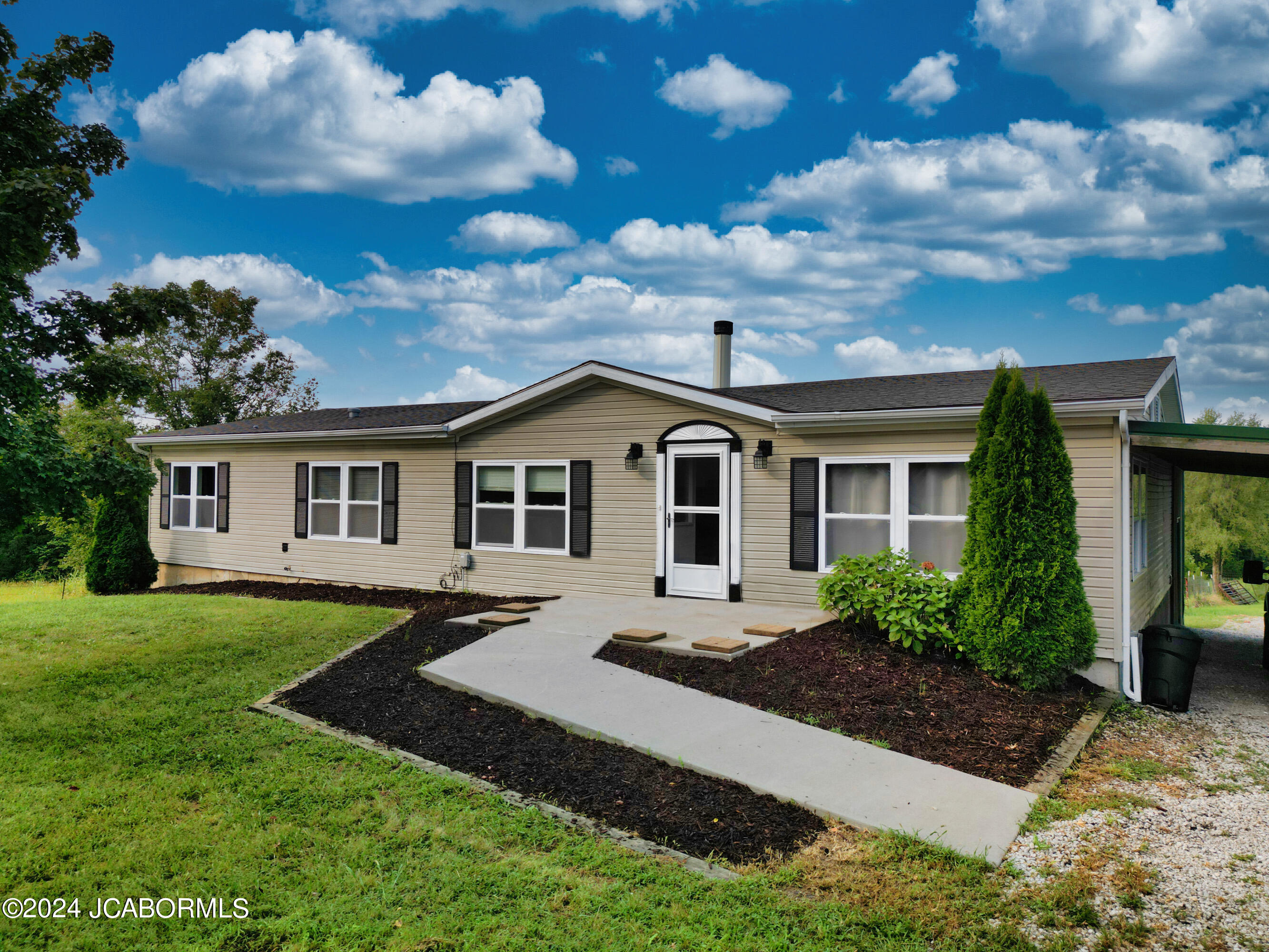601 State Route West Fayette, MO 65248 - Photo 1 of 1