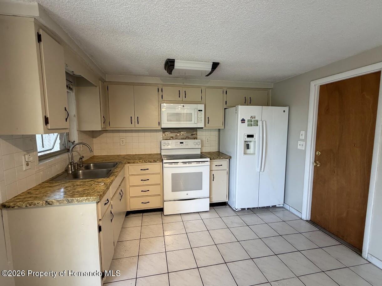 3742 Darlington Road Holiday, FL 34691 - Photo 10 of 21