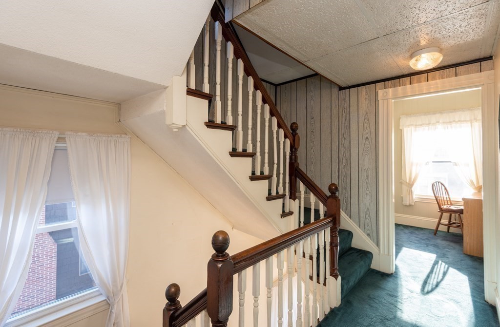 54 Linden Road Melrose, MA 02176 - Photo 29 of 39 Gallery Image 29