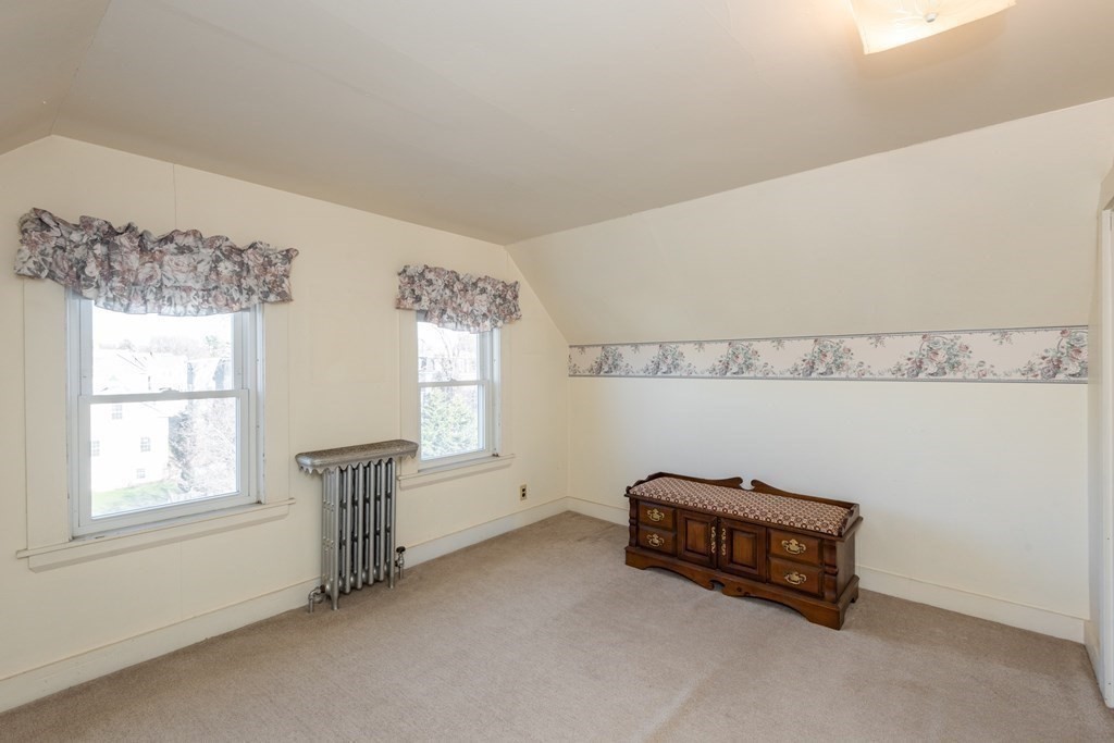 54 Linden Road Melrose, MA 02176 - Photo 31 of 39 Gallery Image 31