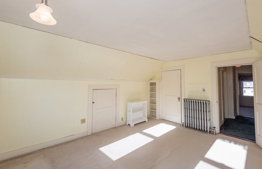 54 Linden Road Melrose, MA 02176 - Photo 33 of 39 Gallery Image 33