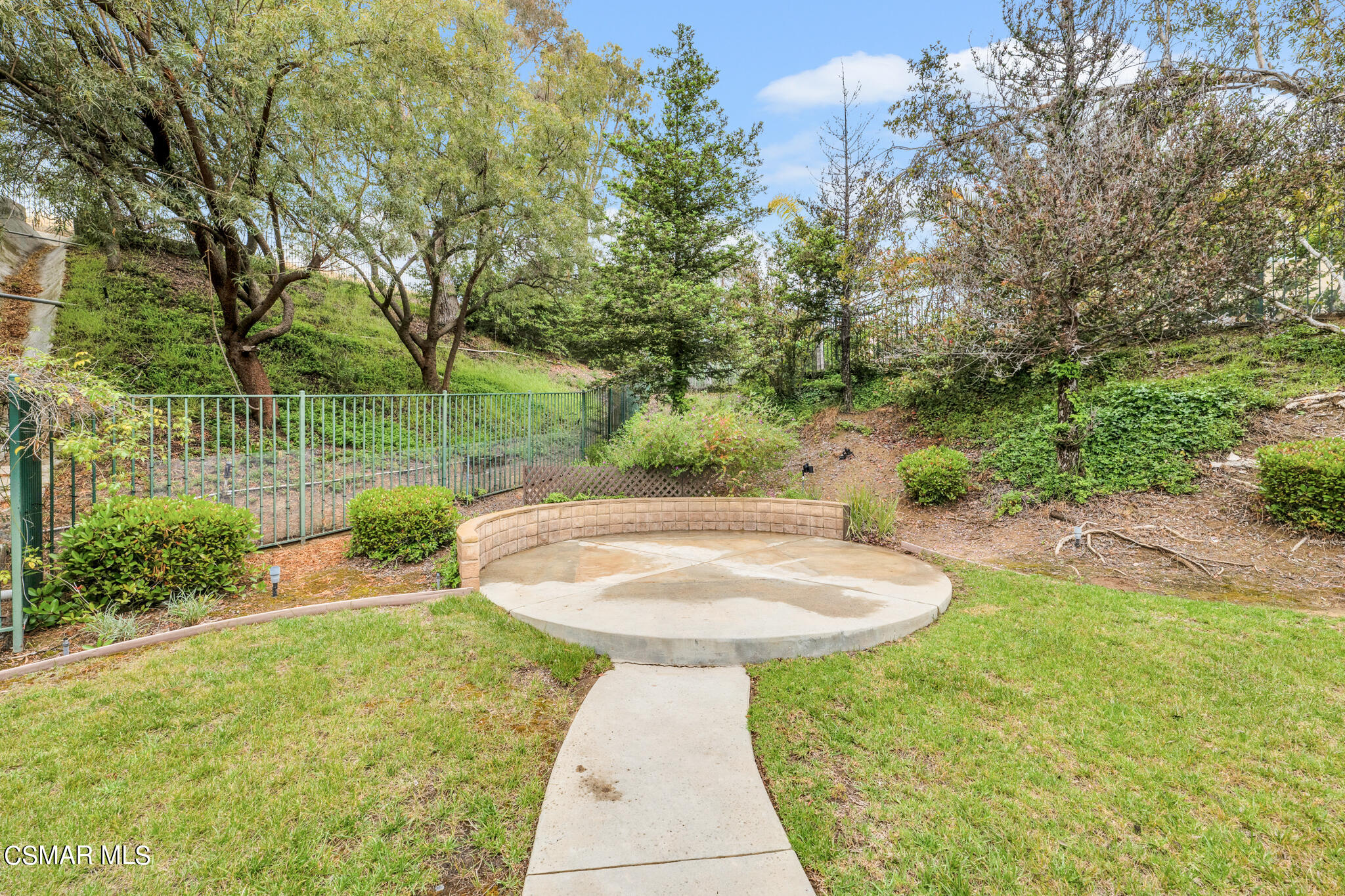 107 Laurel Ridge Drive Simi Valley, CA 93065 - Photo 42 of 54 107 Laurel Ridge Dr (59)