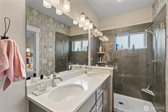 $689,000 | 2515 1st Street Southeast, East Wenatchee, WA 98802