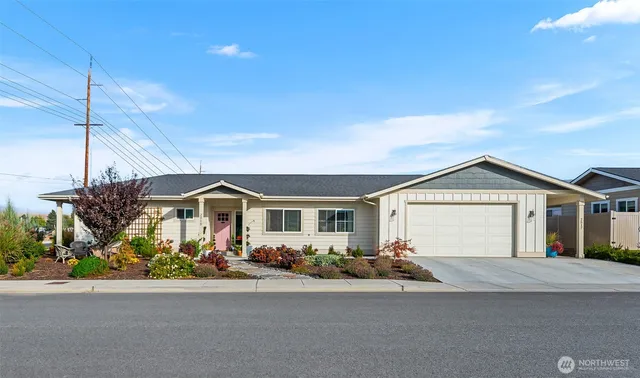 $689,000 | 2515 1st Street Southeast, East Wenatchee, WA 98802