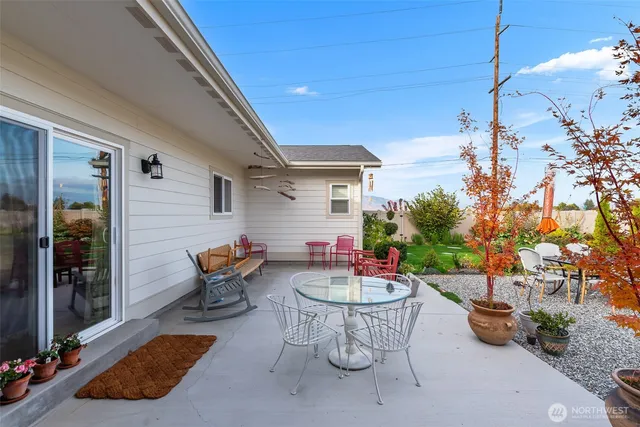 $689,000 | 2515 1st Street Southeast, East Wenatchee, WA 98802