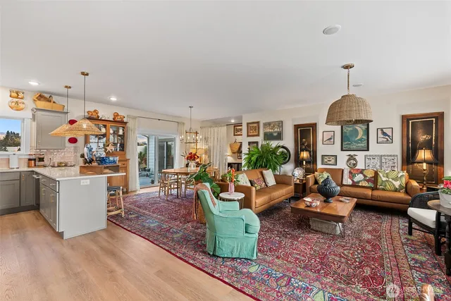 $689,000 | 2515 1st Street Southeast, East Wenatchee, WA 98802