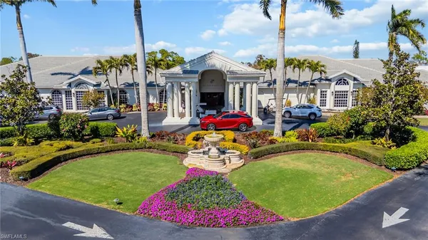 $600,000 | 204 Glen Eagle Circle, Naples, FL 34104