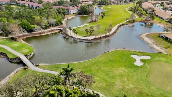 $600,000 | 204 Glen Eagle Circle, Naples, FL 34104