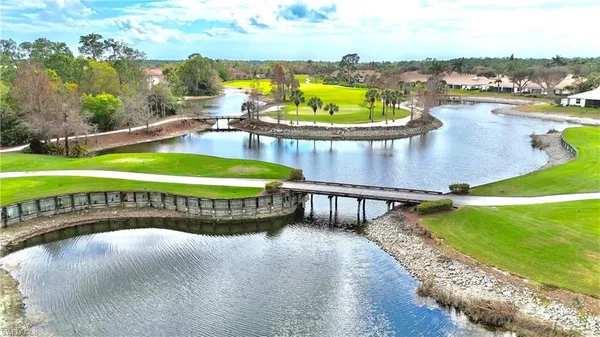 $600,000 | 204 Glen Eagle Circle, Naples, FL 34104