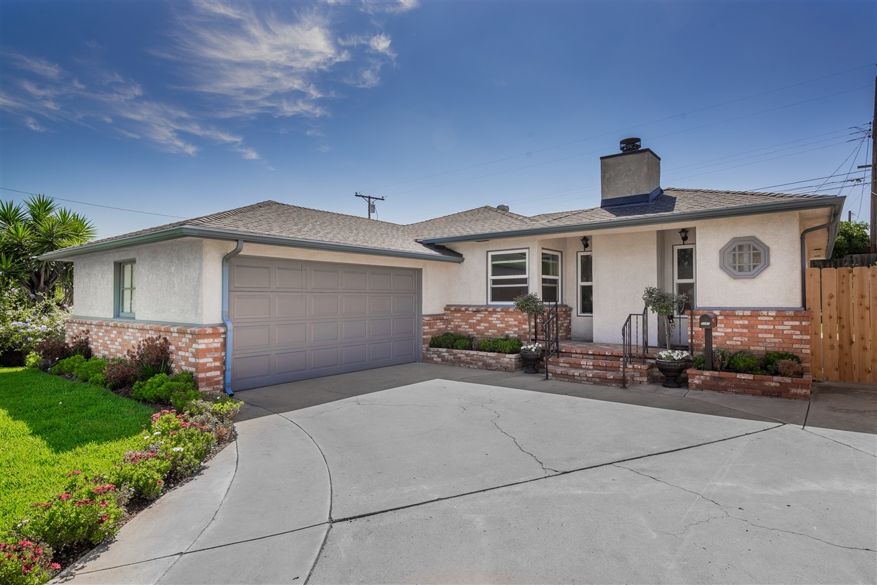 5341 Waring Road San Diego, CA 92120 - Photo 2 of 25