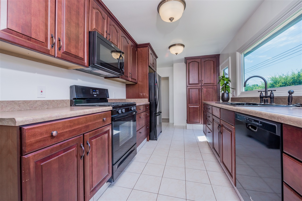 5341 Waring Road San Diego, CA 92120 - Photo 11 of 25