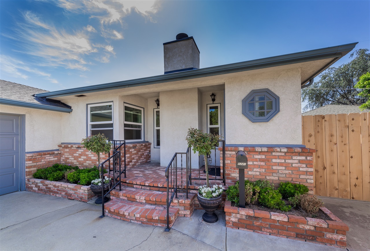 5341 Waring Road San Diego, CA 92120 - Photo 3 of 25