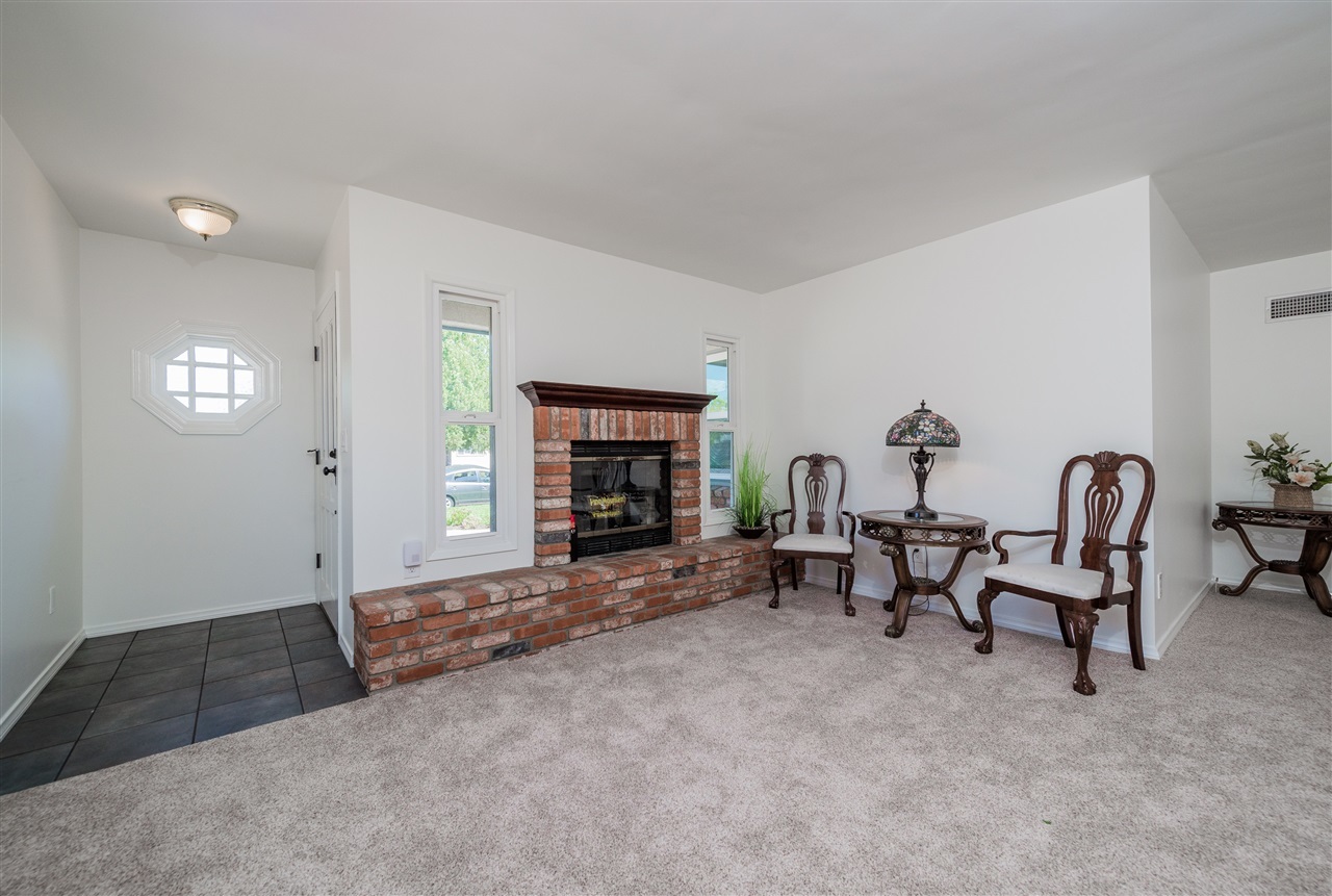 5341 Waring Road San Diego, CA 92120 - Photo 4 of 25