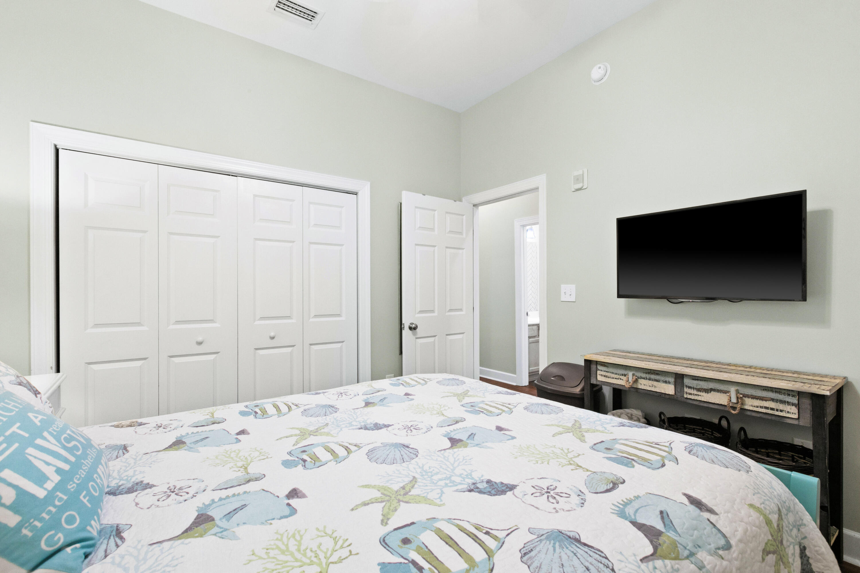 231 Somerset Bridge Road, Unit 2301 Santa Rosa Beach, FL 32459 - Photo 13 of 25 Guest Bedroom 1