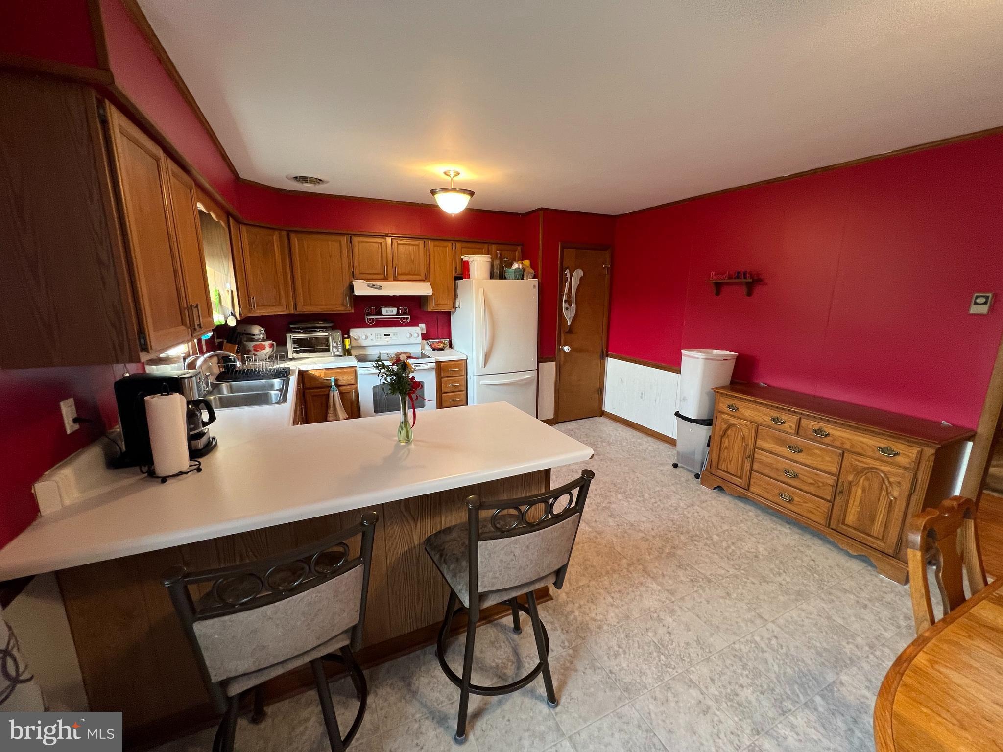 34788 Susan Beach Road Laurel, DE 19956 - Photo 18 of 36 a view of a dining room with furniture