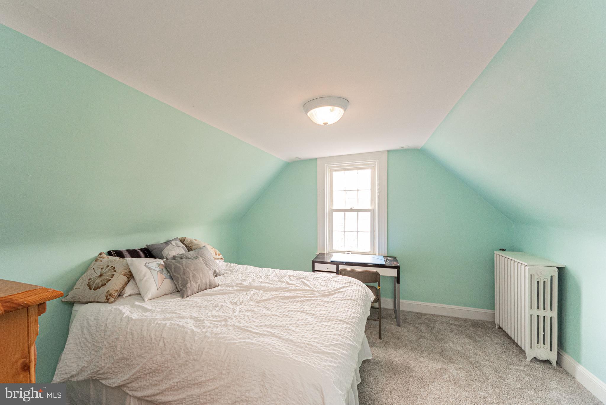 221 Hopkins Road Baltimore, MD 21212 - Photo 25 of 47 Bedroom 4 on 3rd floor