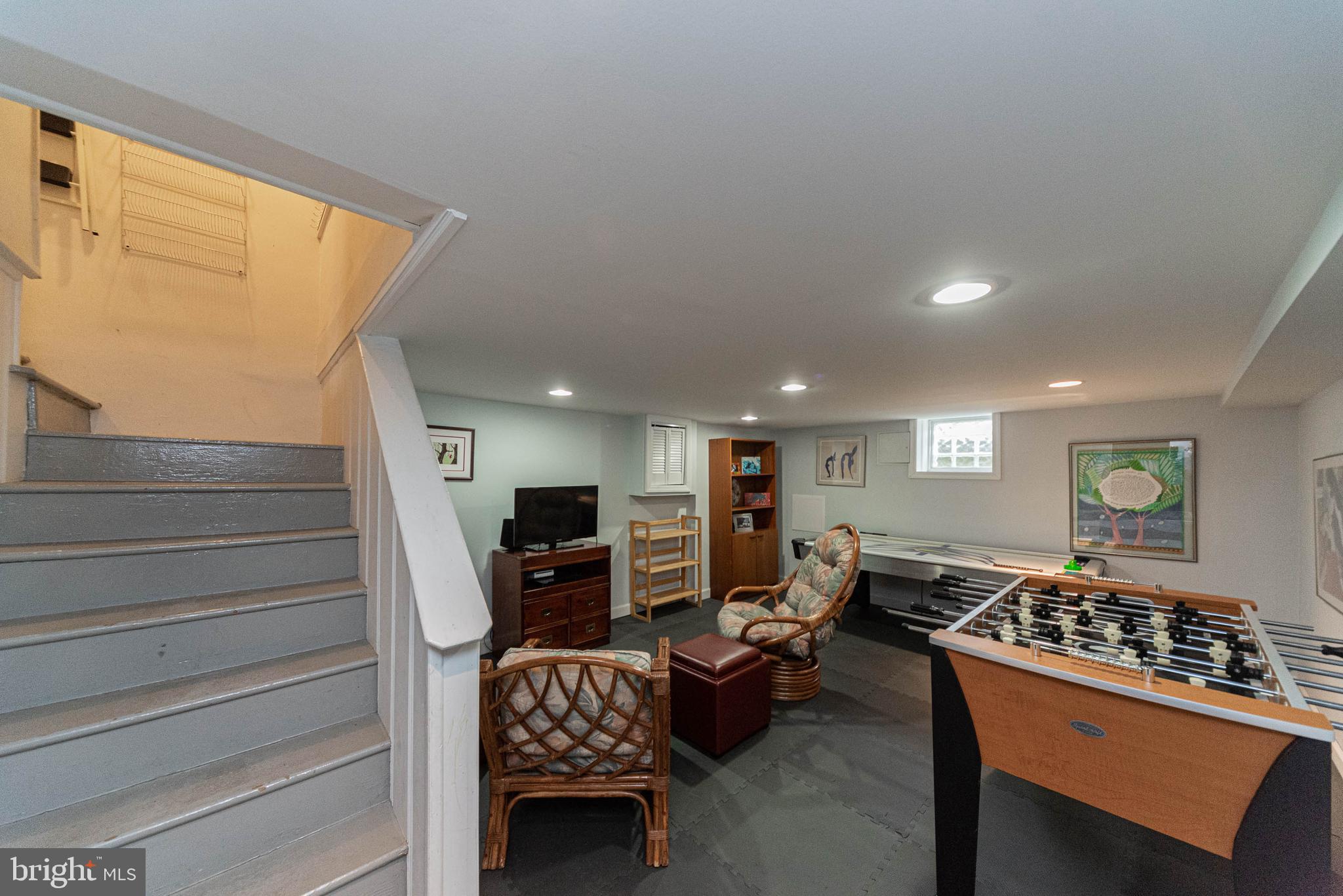 221 Hopkins Road Baltimore, MD 21212 - Photo 31 of 47 Finished Basement