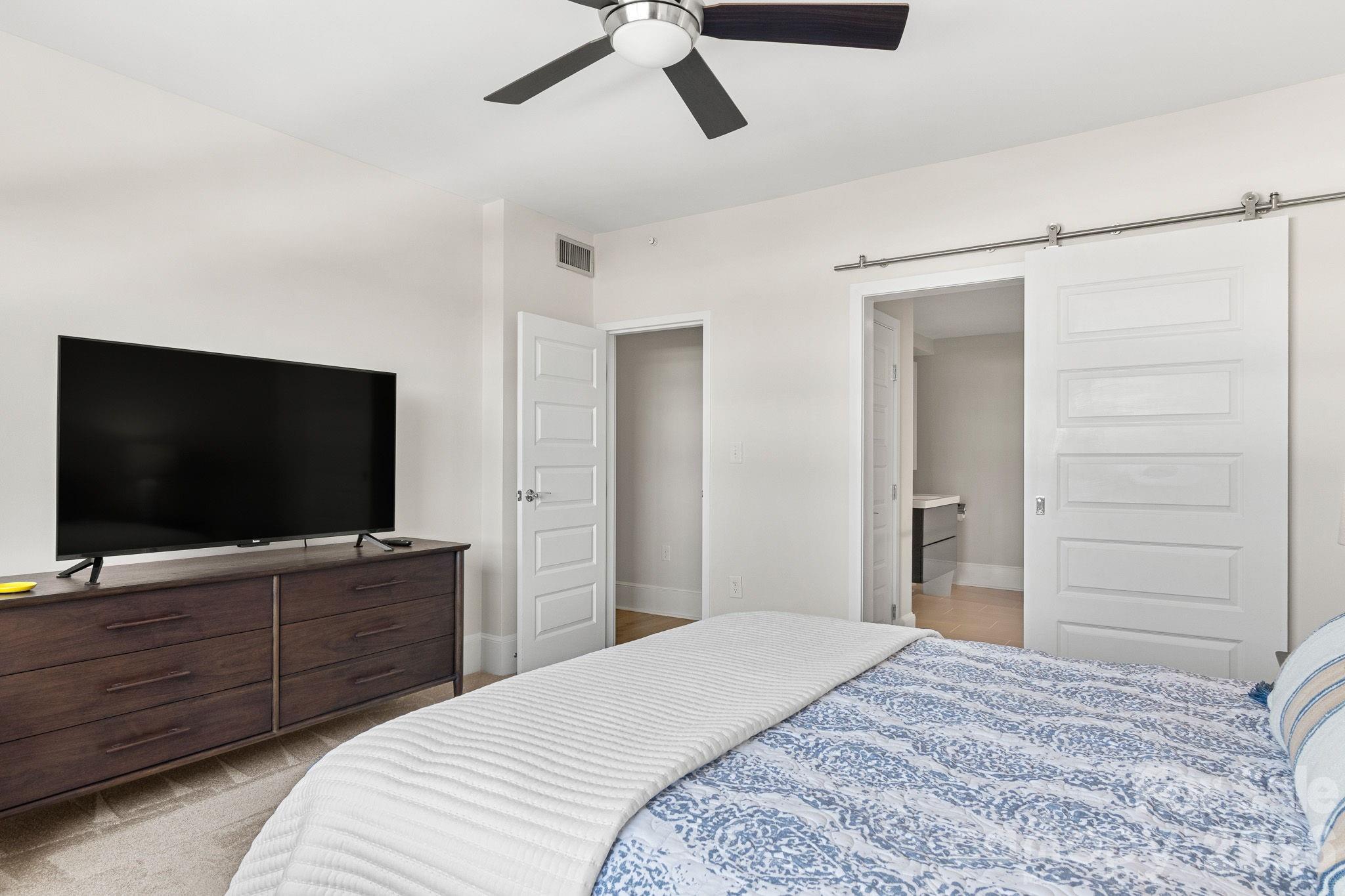 1300 Reece Road, Unit 412 Charlotte, NC 28209 - Photo 25 of 46 Gallery Image 25