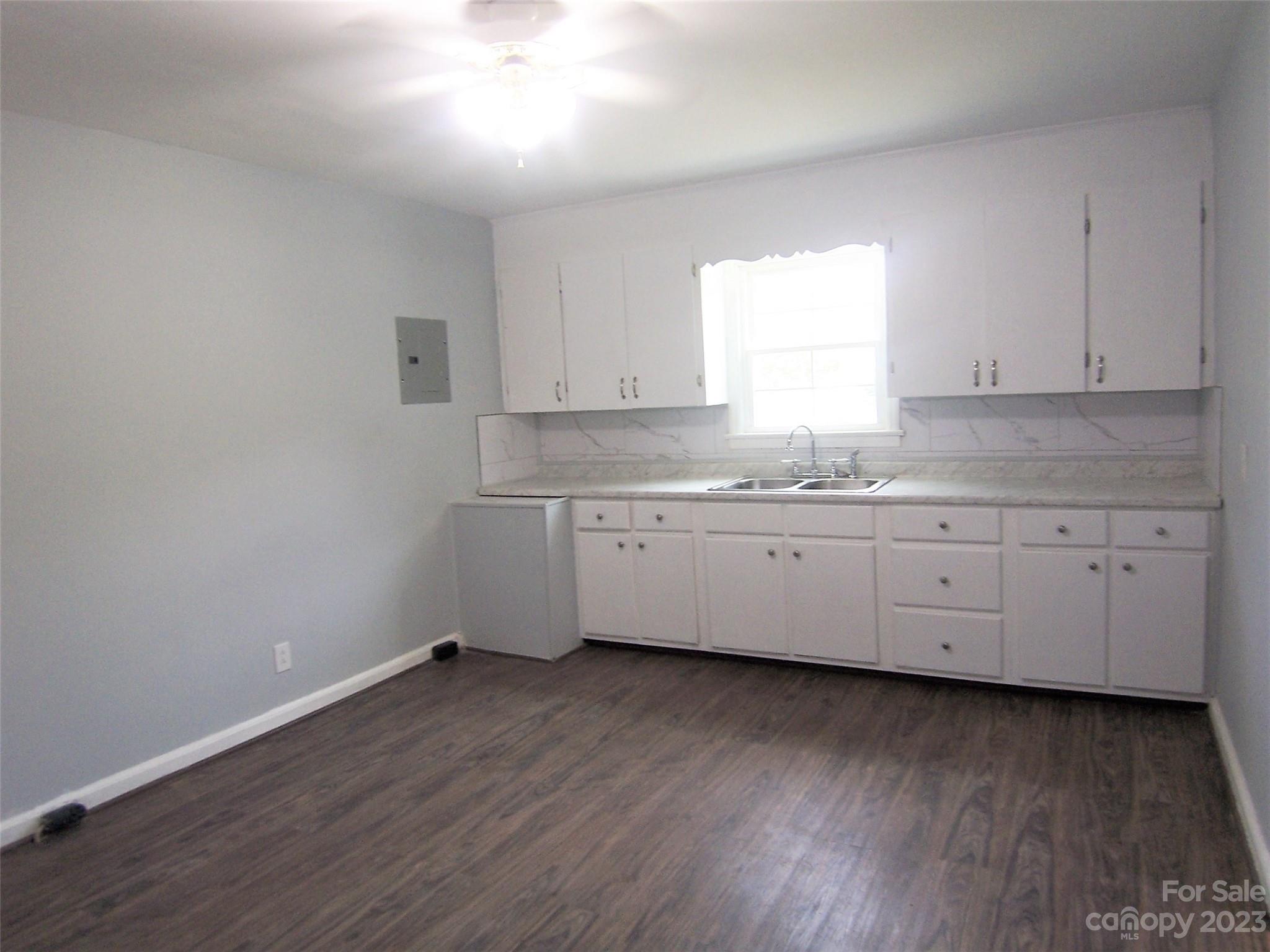 1722 Kings Road Shelby, NC 28150 - Photo 12 of 22 Gallery Image 12
