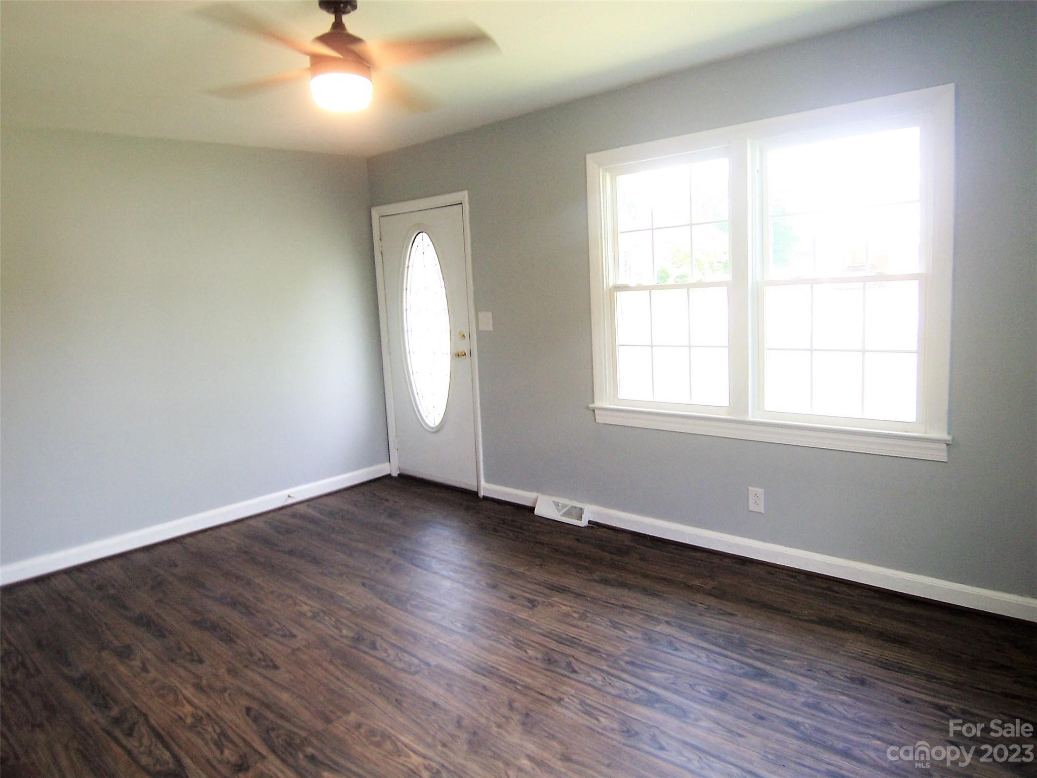 1722 Kings Road Shelby, NC 28150 - Photo 9 of 22 Gallery Image 9