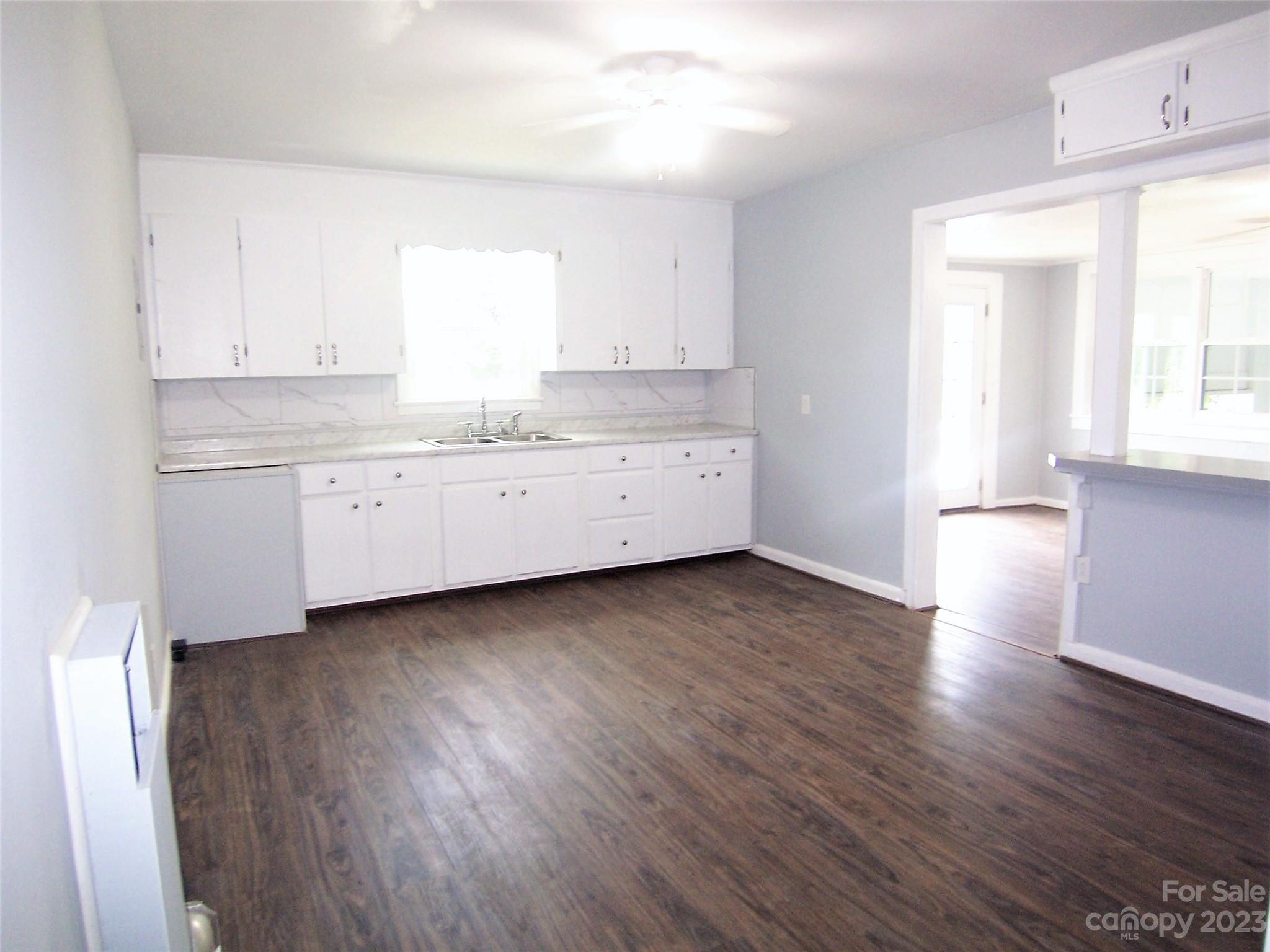 1722 Kings Road Shelby, NC 28150 - Photo 10 of 22 Gallery Image 10