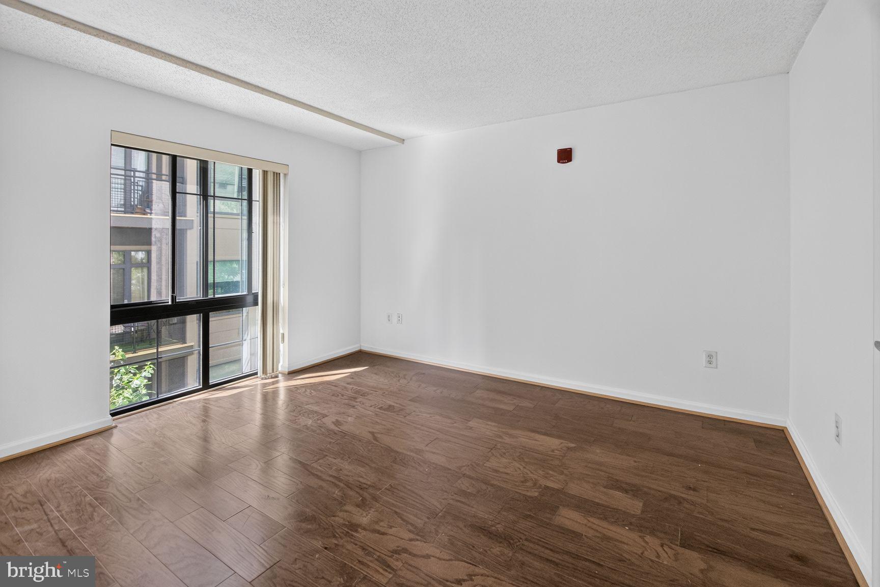 7923 Eastern Avenue Northwest, Unit 201 Silver Spring, MD 20910 - Photo 11 of 47