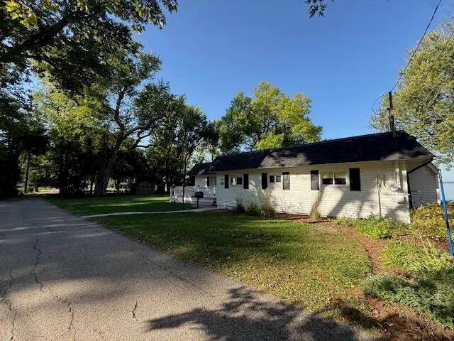 $2,500 | N667 Cowpath Lane, Koshkonong, WI 53538