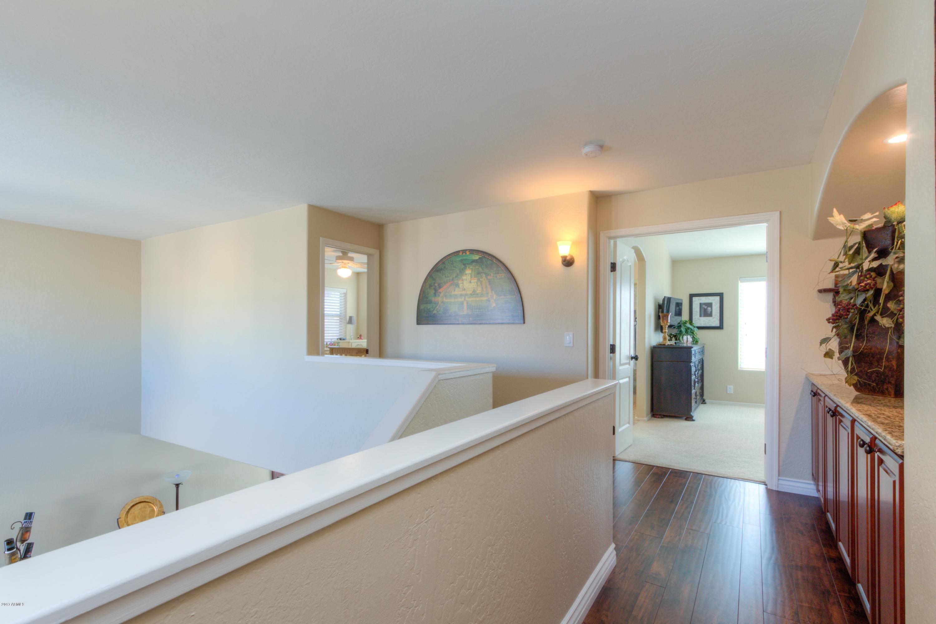4237 East Raven Road Phoenix, AZ 85044 - Photo 16 of 32 17