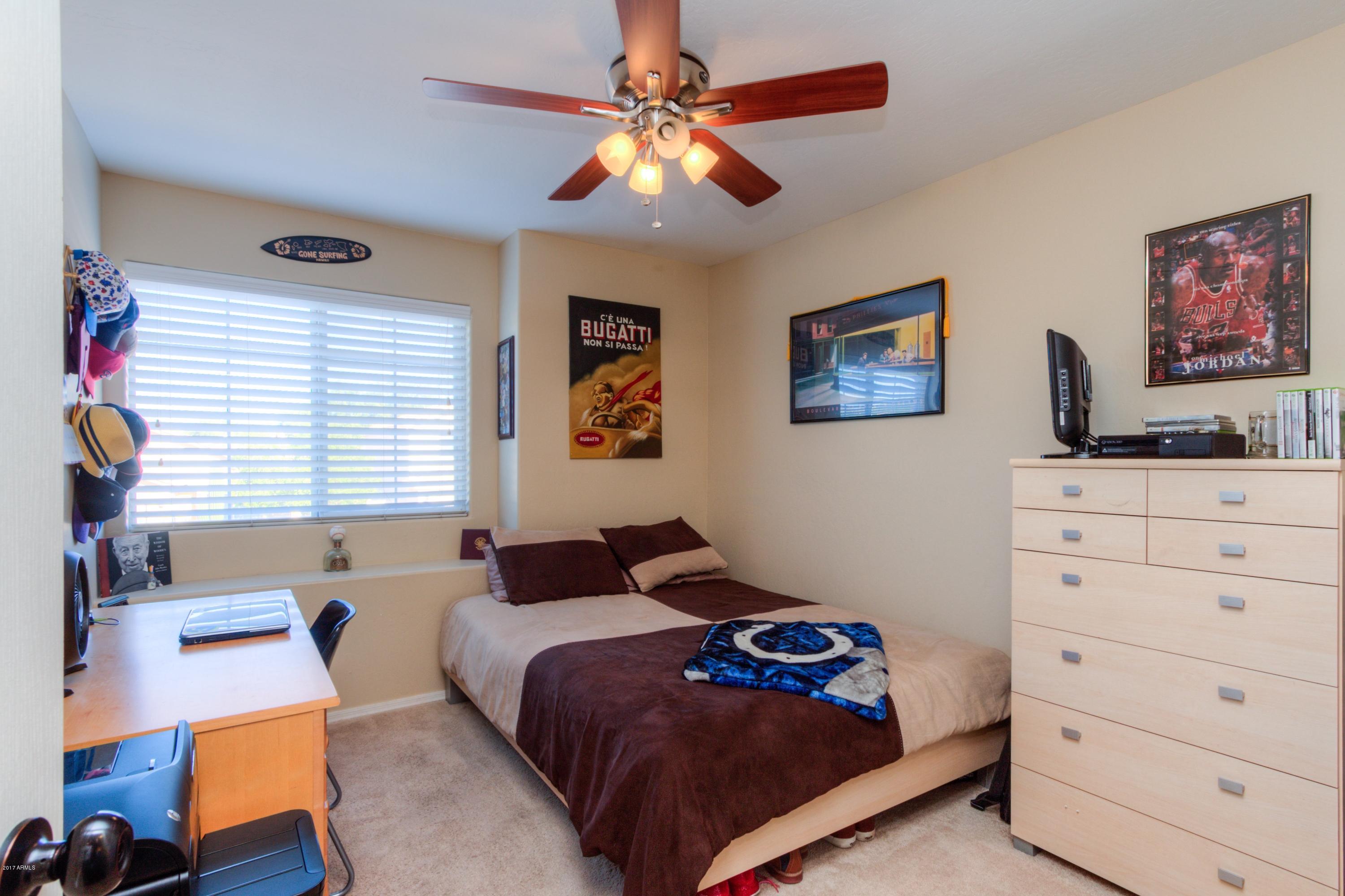 4237 East Raven Road Phoenix, AZ 85044 - Photo 17 of 32 18