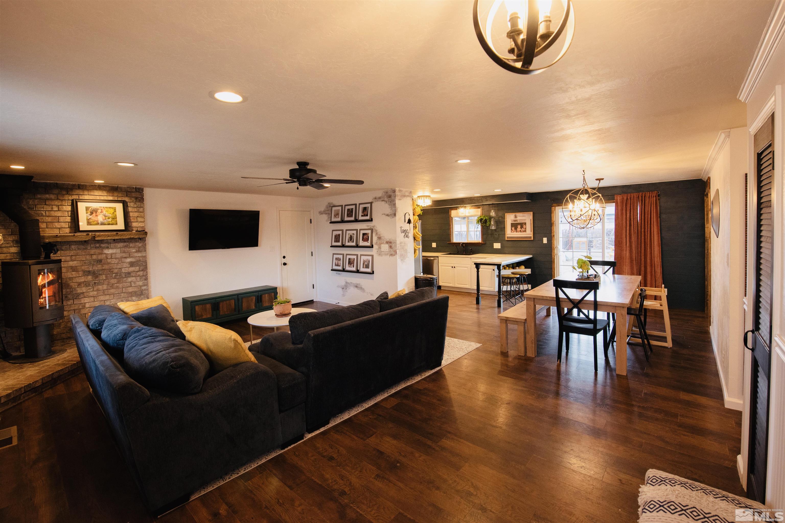 1572 County Road Minden, NV 89423 - Photo 23 of 40 Photo 23