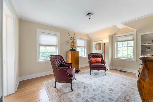 $530,000 | 1004 North Meadow Lane, Muncie, IN 47304