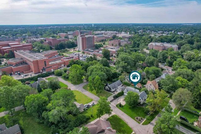 $530,000 | 1004 North Meadow Lane, Muncie, IN 47304