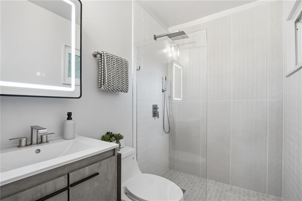 1911 Rosewood Road Decatur, GA 30032 - Photo 27 of 50