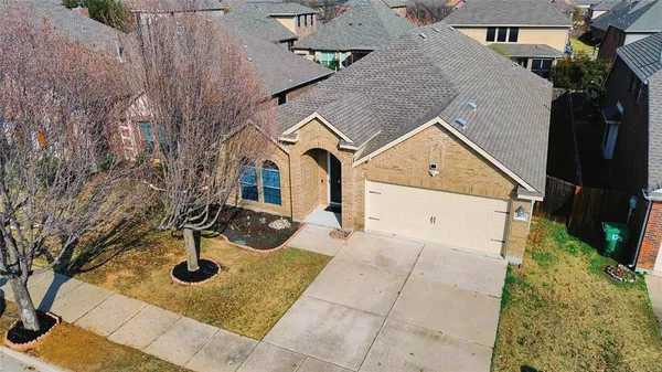 $399,900 | 3321 Capetown Drive, Denton, TX 76208