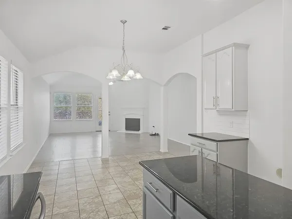 $399,900 | 3321 Capetown Drive, Denton, TX 76208