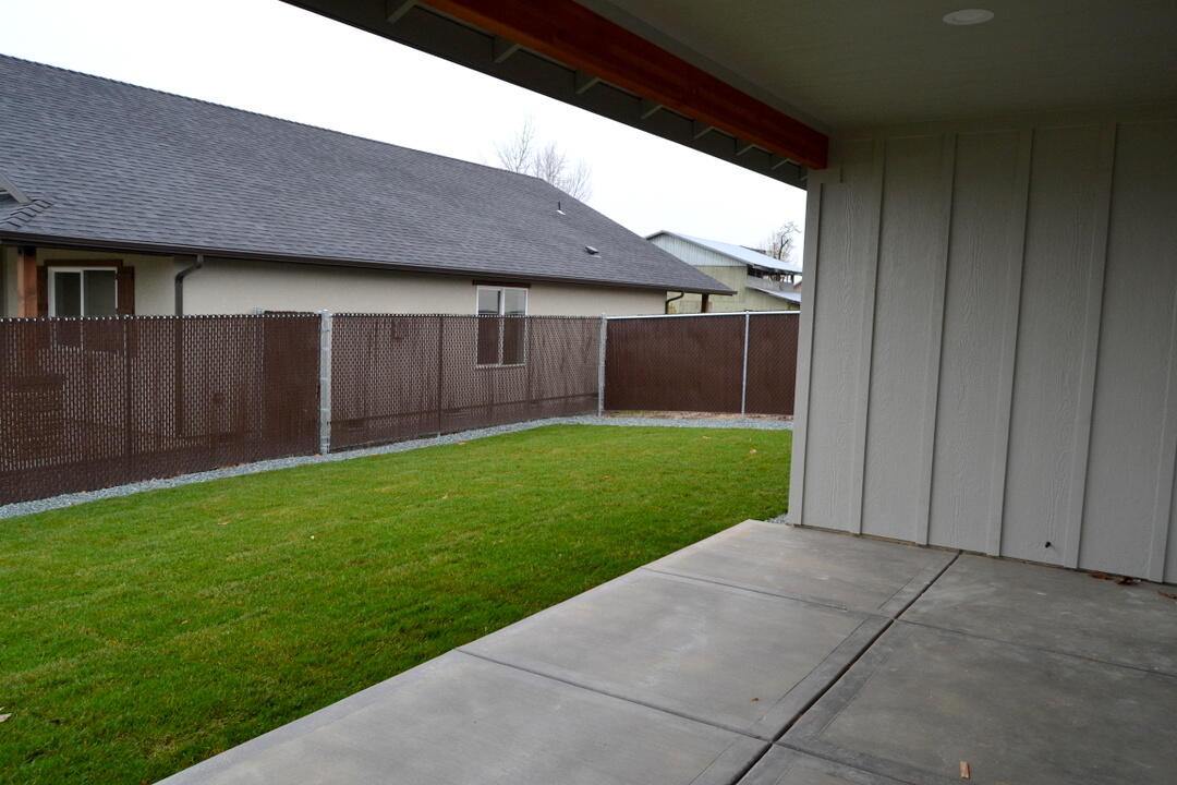 190 Southwest Rock Gulch Road Grants Pass, OR 97527 - Photo 29 of 30 BackYard