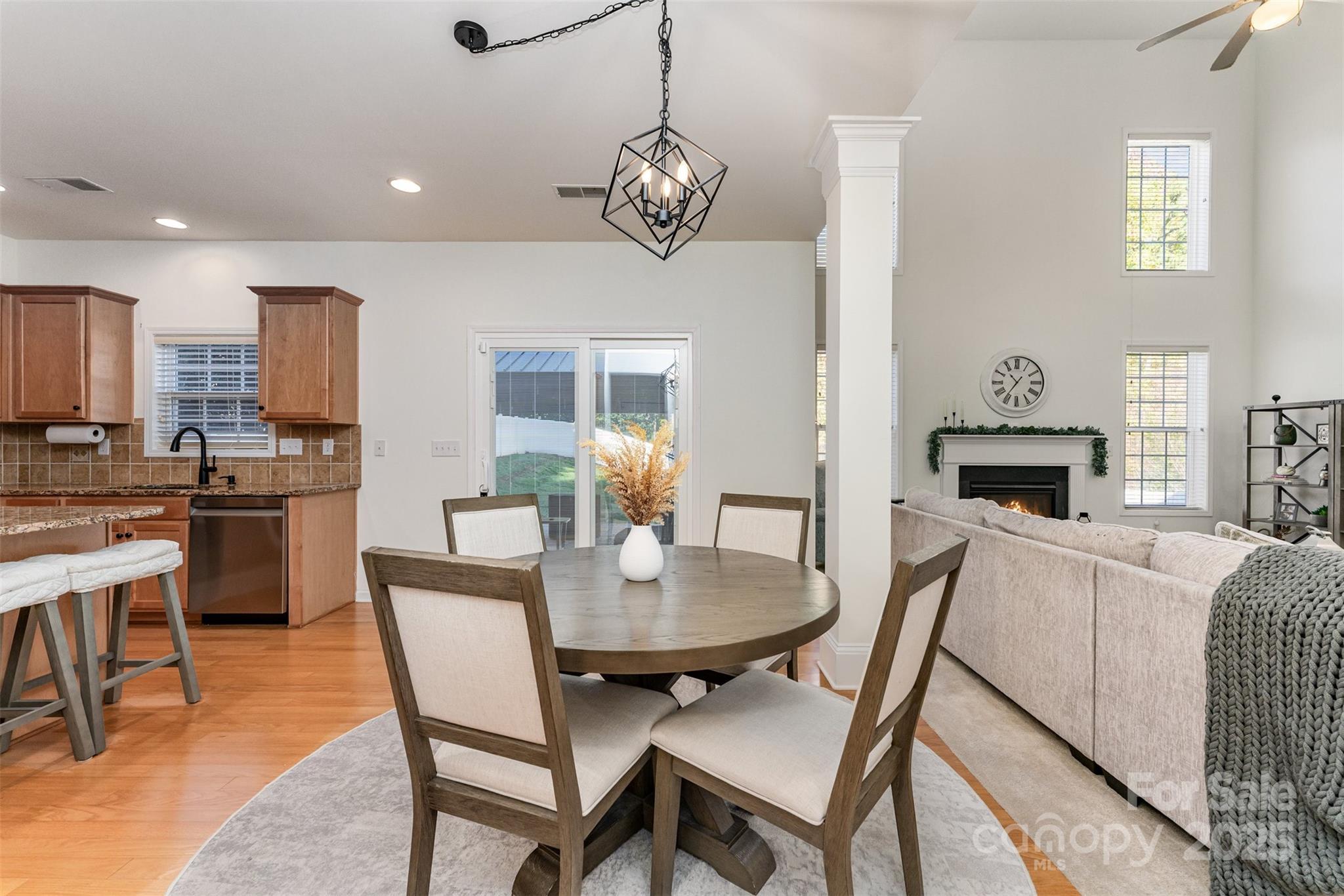 11907 Erwin Ridge Avenue Charlotte, NC 28213 - Photo 10 of 36 Gallery Image 10