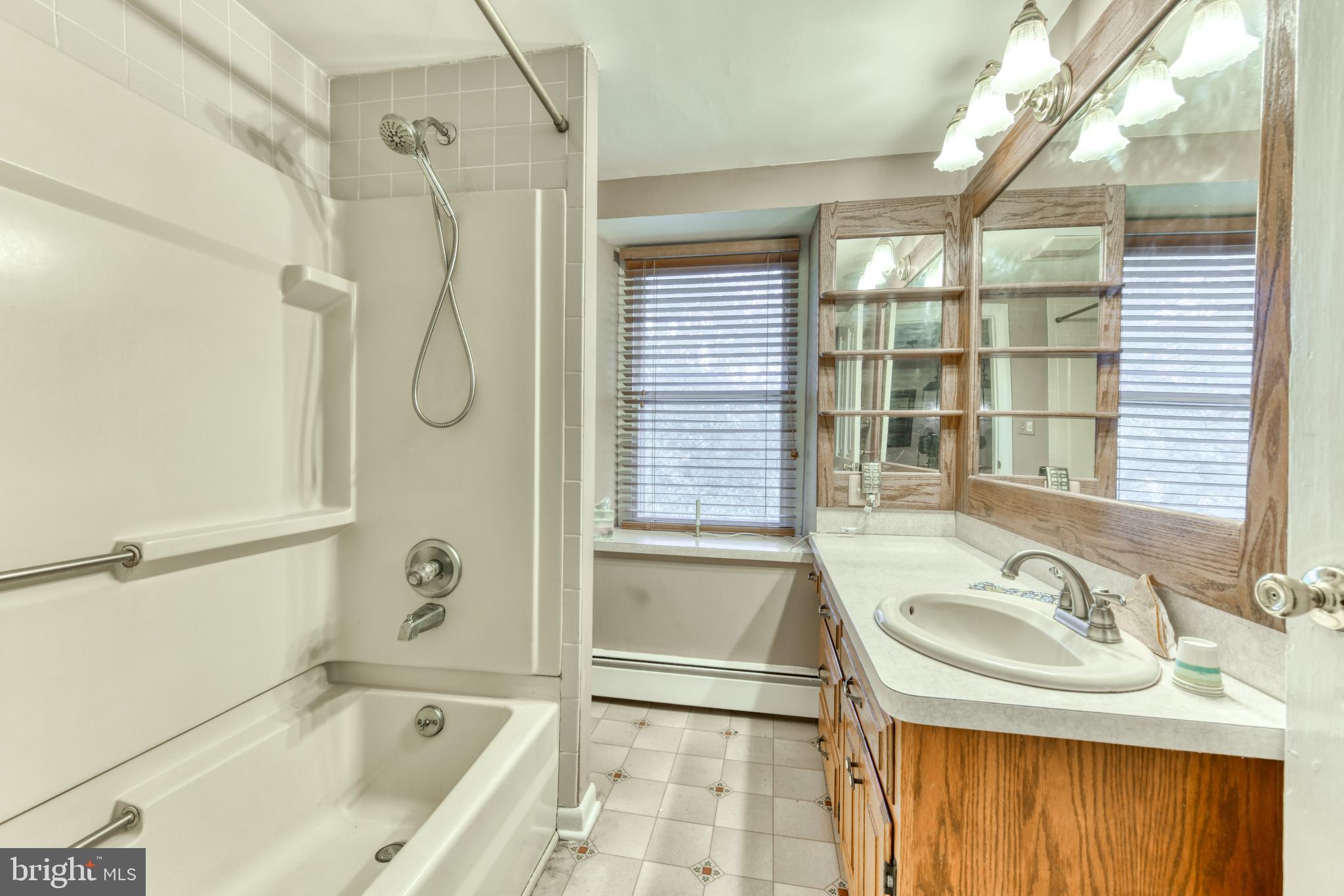 493 North Manor Road Elverson, PA 19520 - Photo 33 of 78 Main House - Upstairs Bathroom