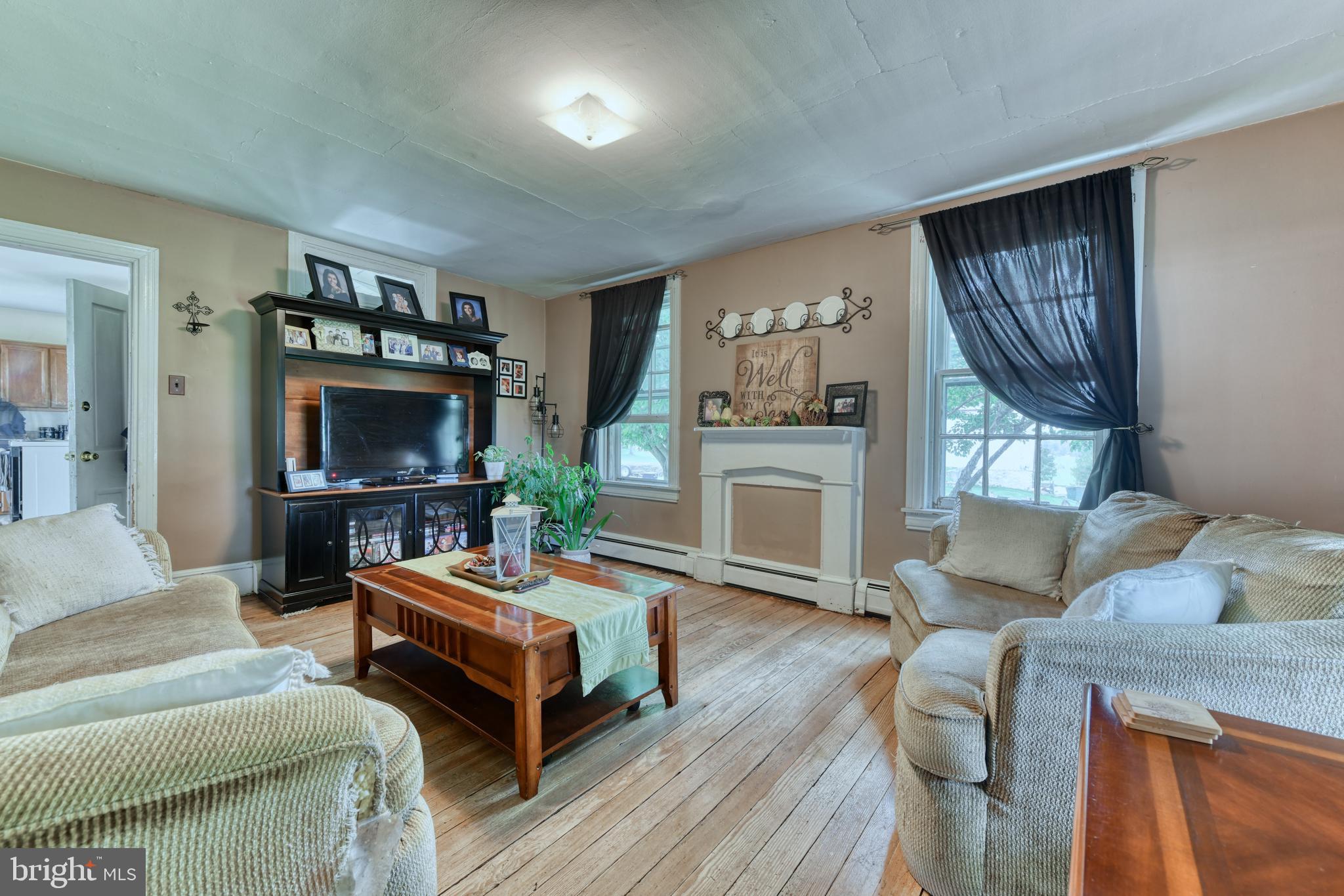 493 North Manor Road Elverson, PA 19520 - Photo 43 of 78 2nd House - Living Rm