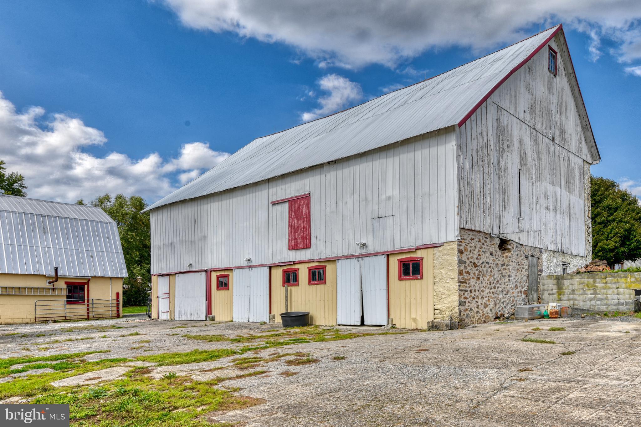 493 North Manor Road Elverson, PA 19520 - Photo 54 of 78 Banks Barn - Rear