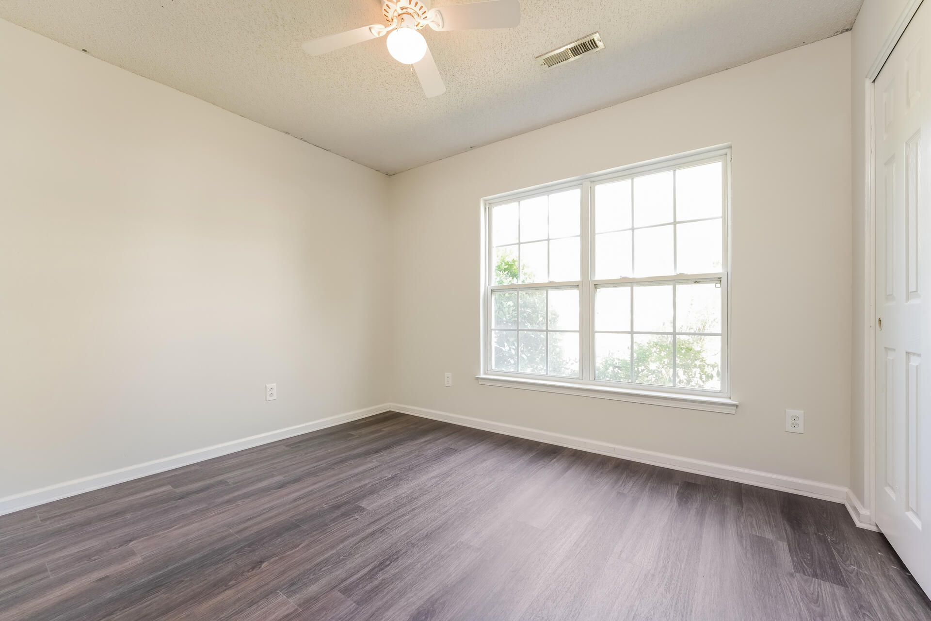159 Old Tree Road Goose Creek, SC 29445 - Photo 12 of 15 listing_11