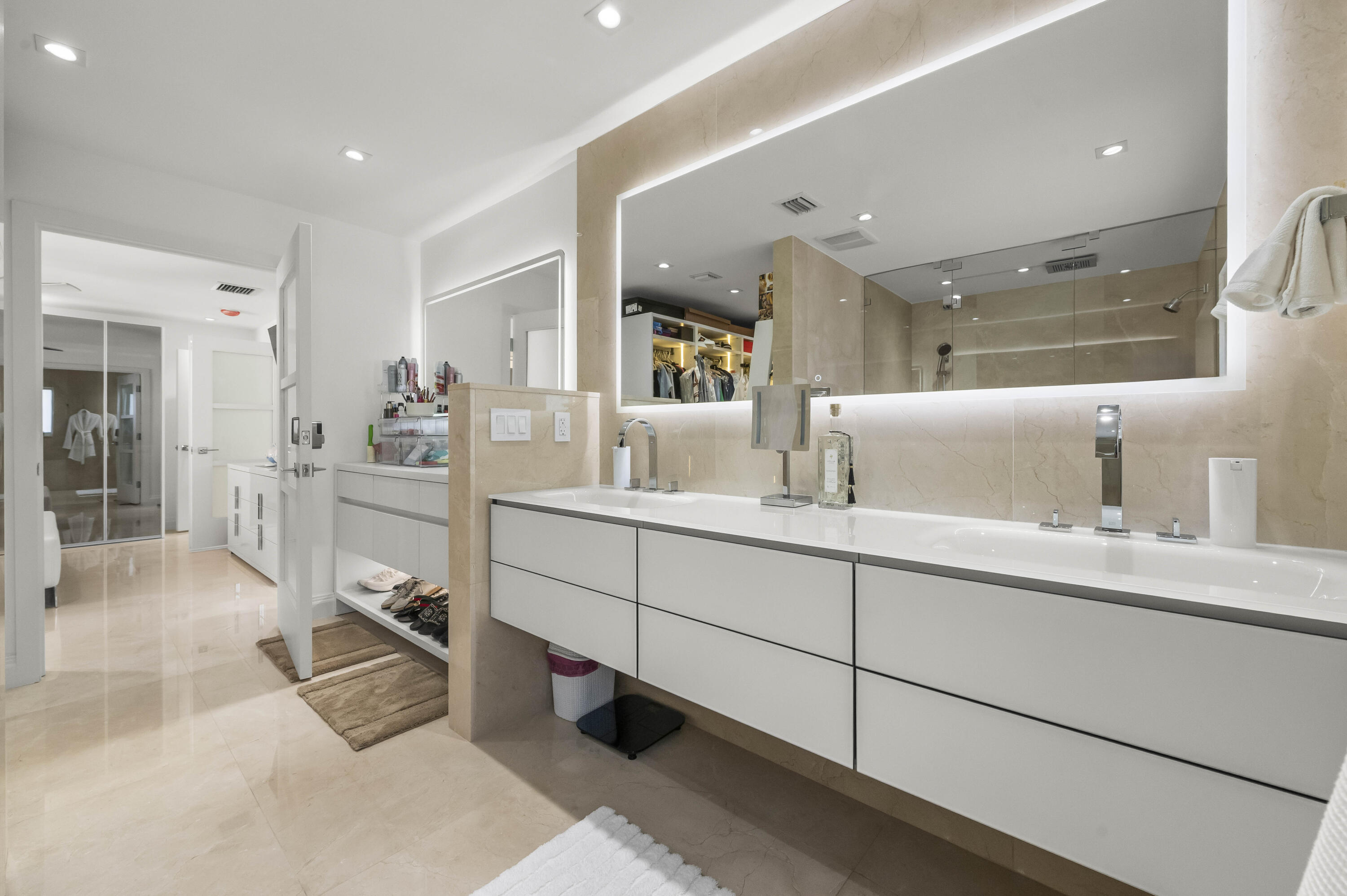 838 West Palmetto Park Road Boca Raton, FL 33486 - Photo 23 of 37 Master Bath
