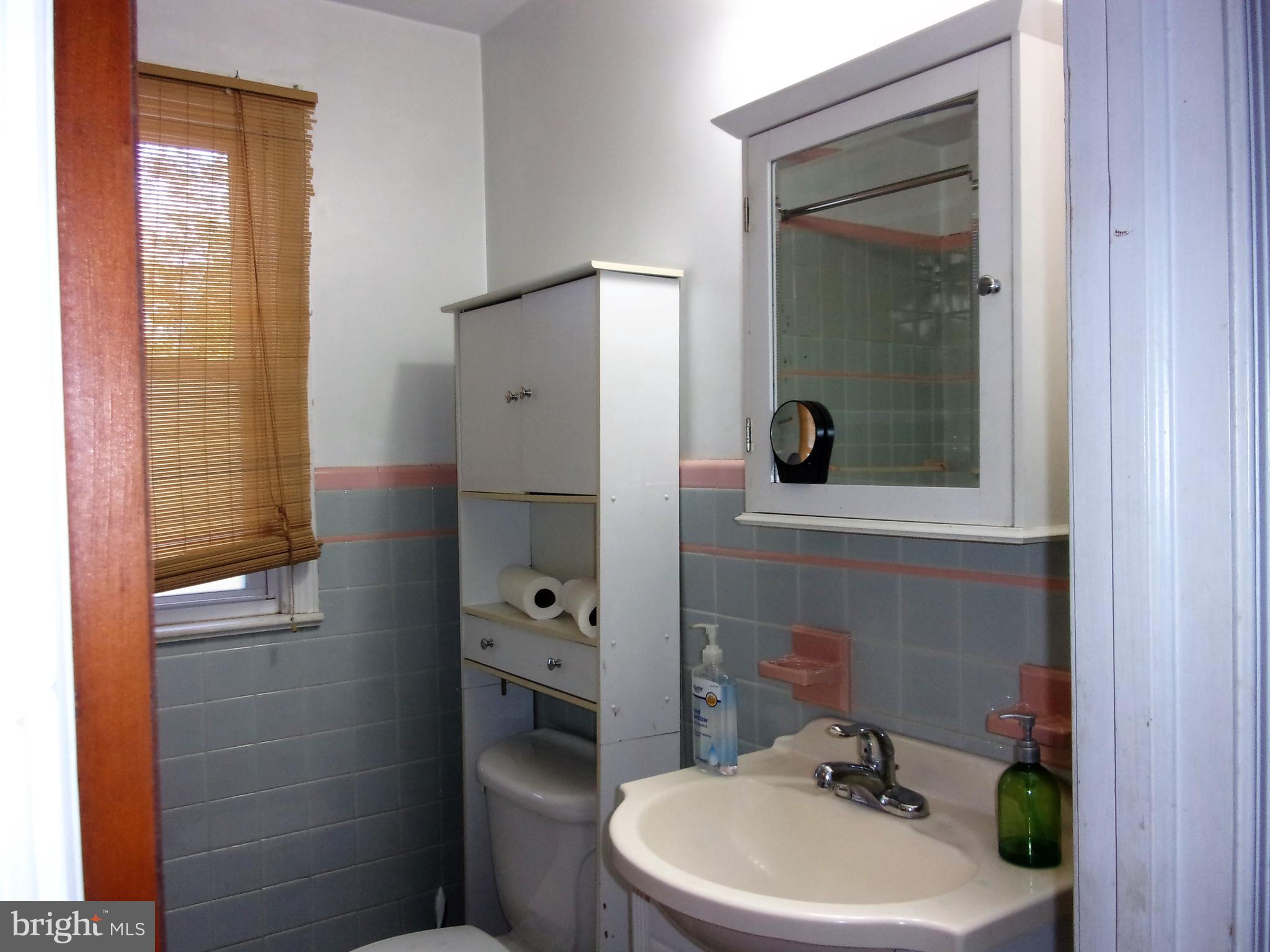 6 Harding Avenue Clementon, NJ 08021 - Photo 12 of 30 Gallery Image 12