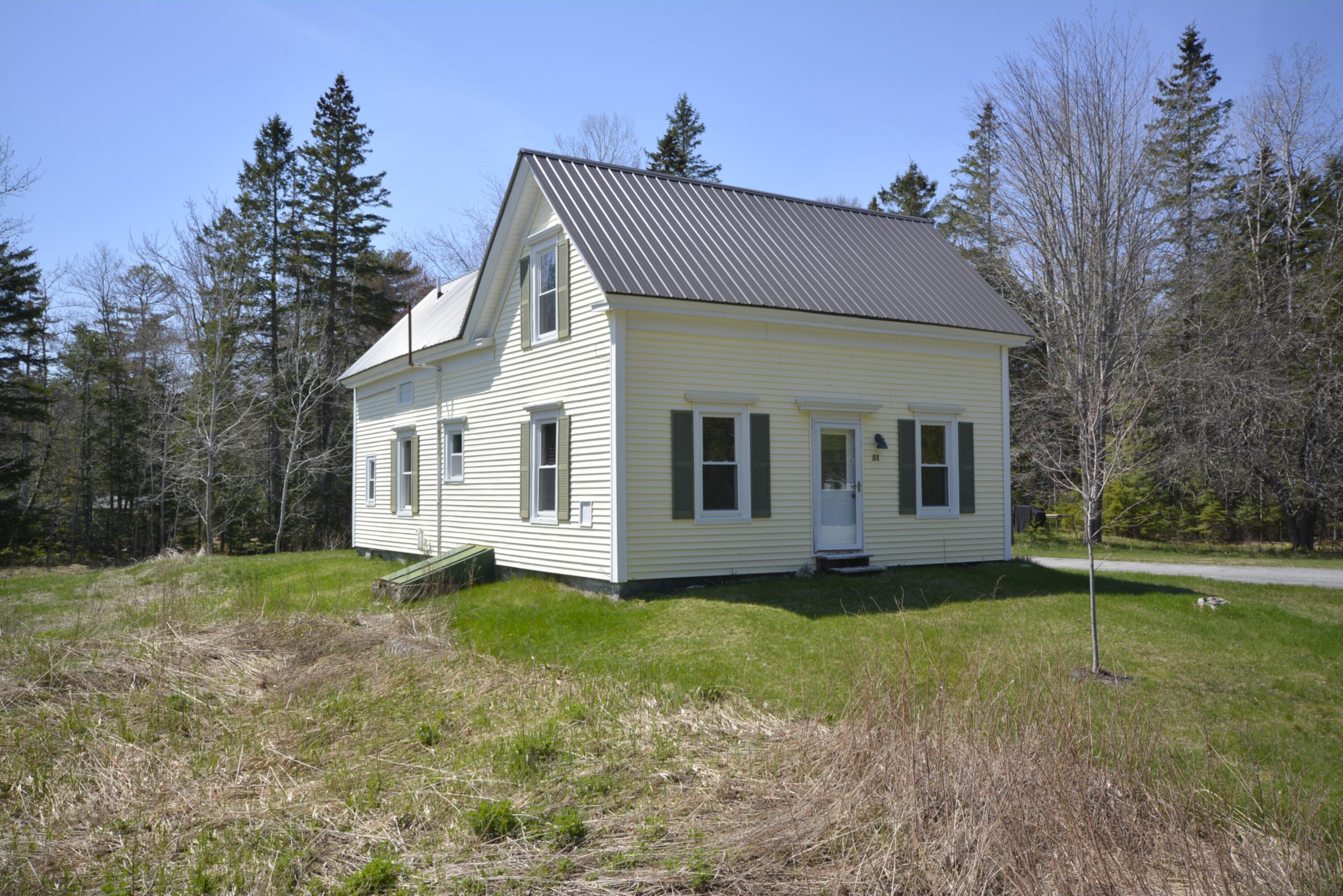 31 Cross Road Hancock, ME 04640 - Photo 24 of 27 Front & Left