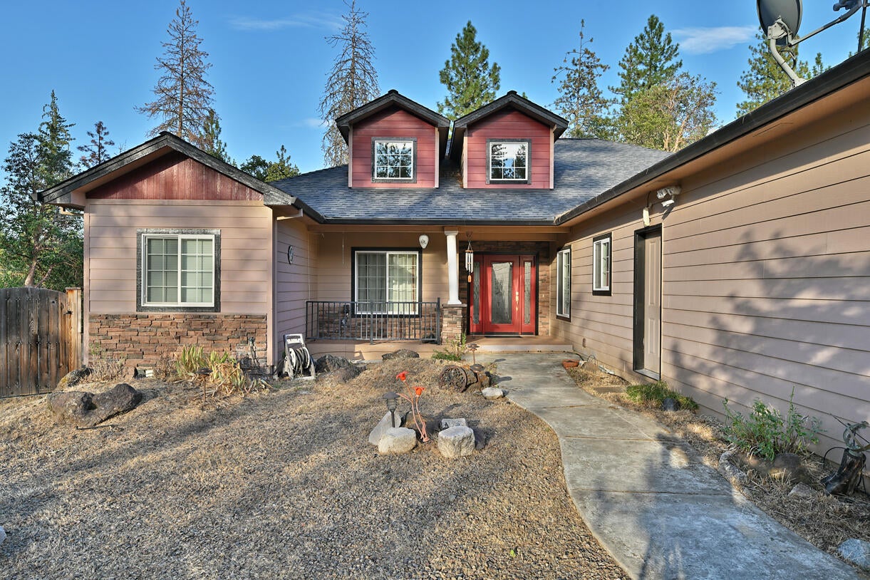 15900 Ramsey Road White City, OR 97503 - Photo 1 of 22 01 Front
